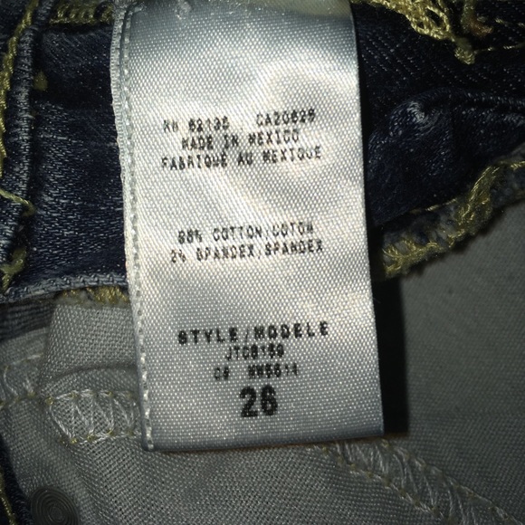 Guess Foxy Flair - Picture 3 of 3